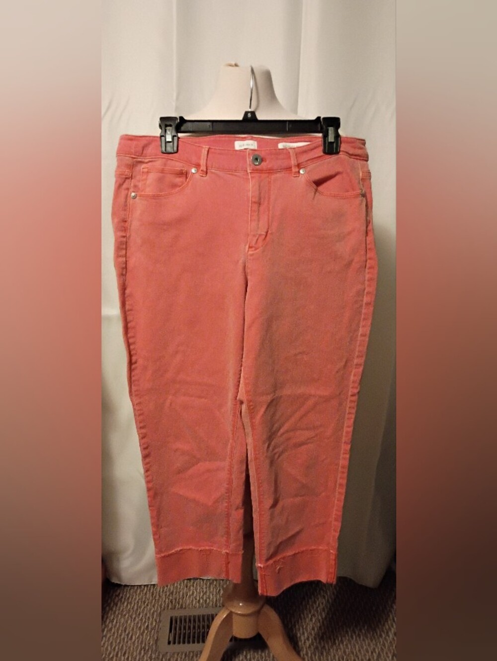 J Jill Denim Coral Authentic Fit Cropped Cuffed Capri Jeans Pants Bottoms Sz 10